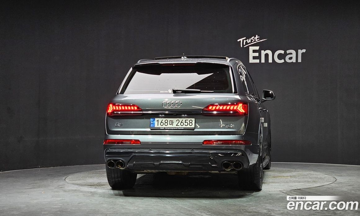 Audi Q7 (4M) фото 4