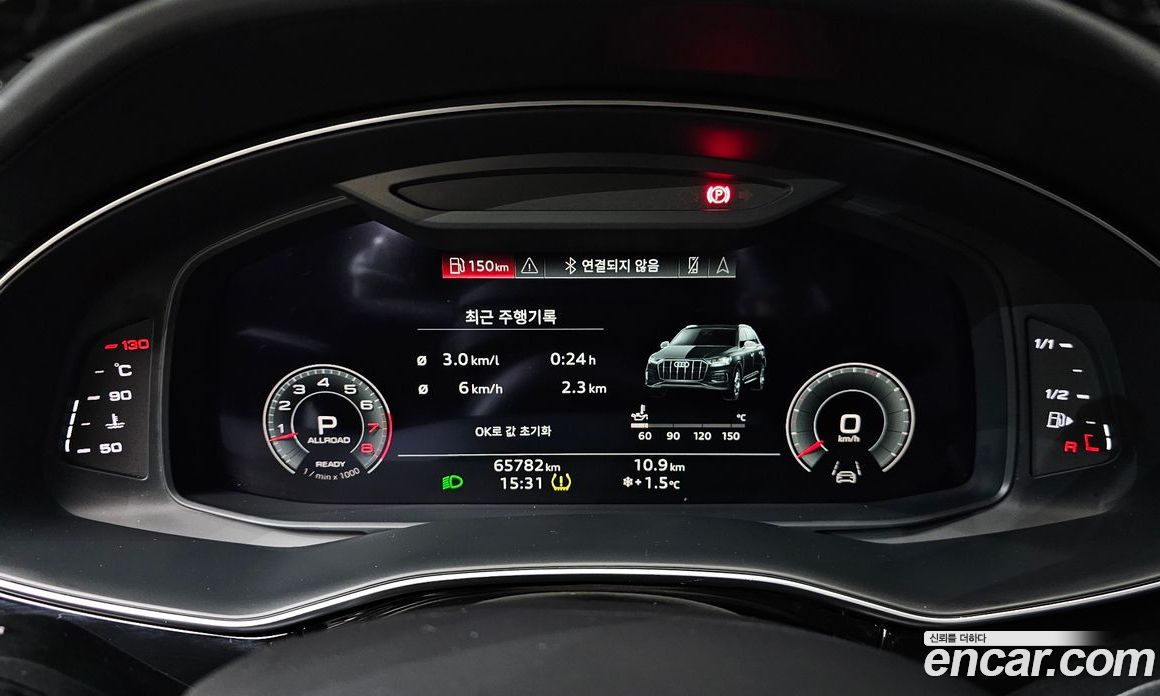 Audi Q7 (4M) фото 8