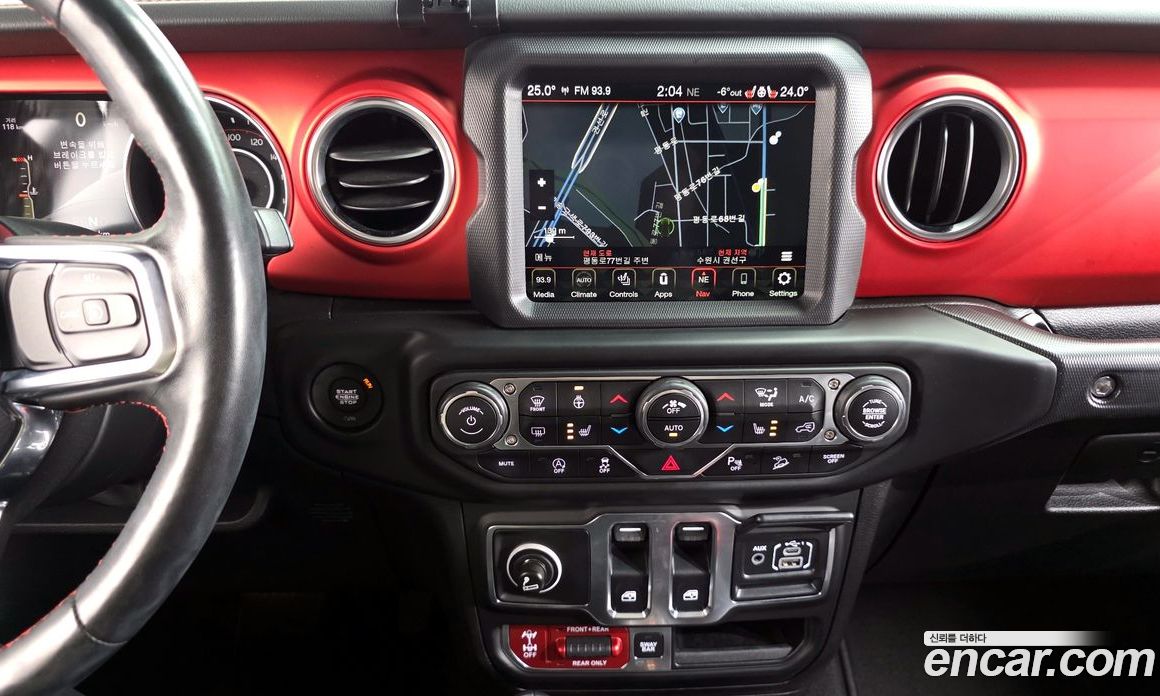 Jeep Wrangler (JL) фото 15