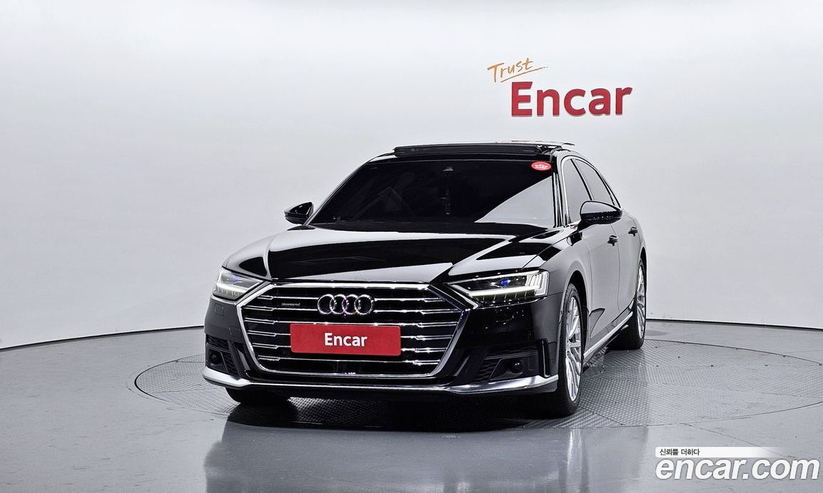 Audi A8 (D5) фото 3