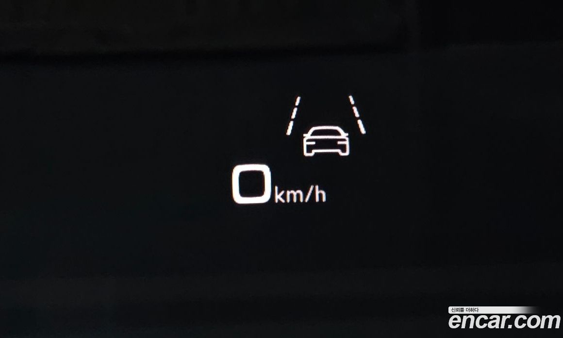 Audi A8 (D5) фото 19