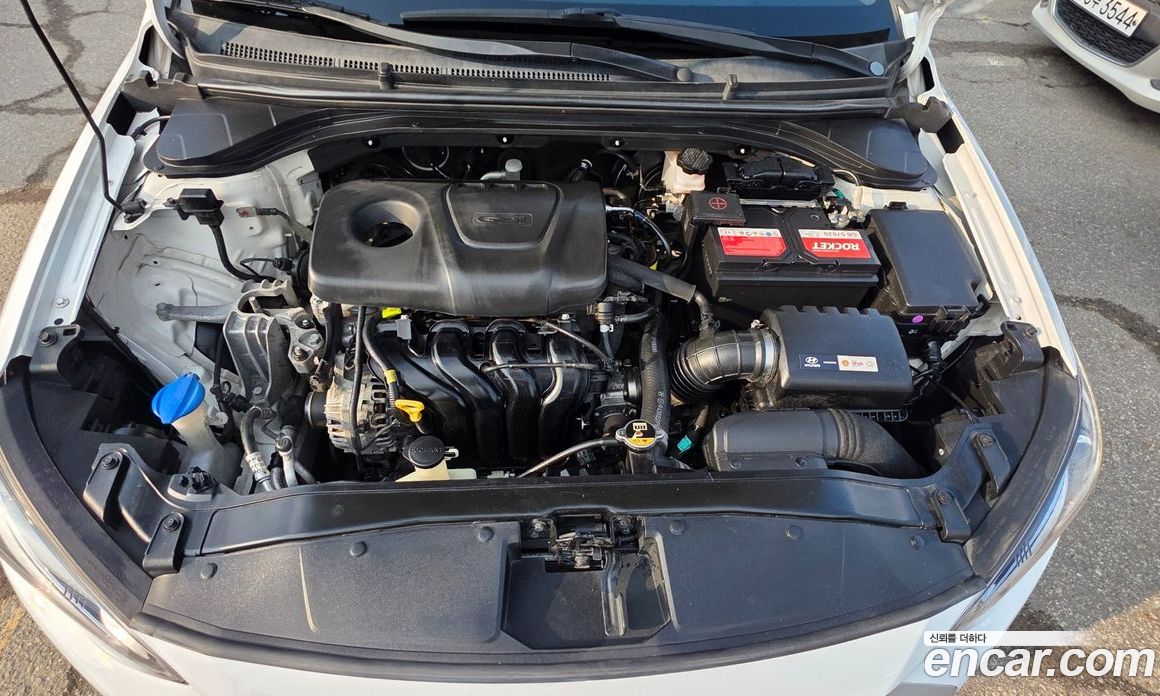 Hyundai Avante (AD) 6th Gen фото 6