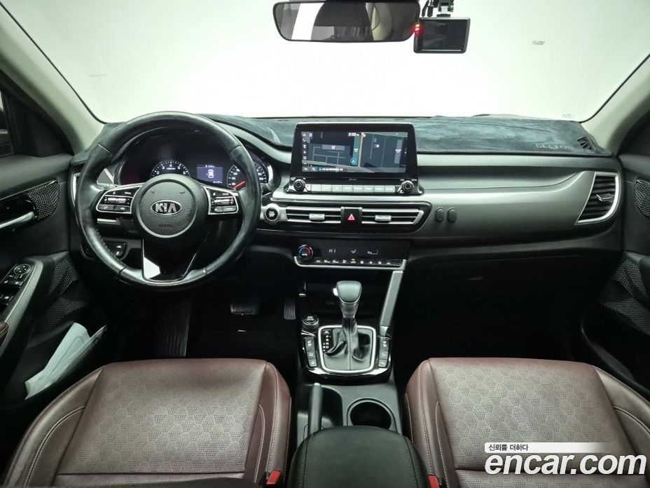 Kia Seltos фото 7