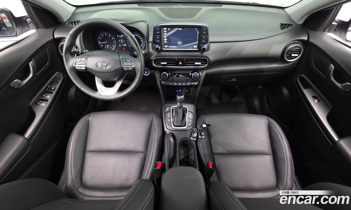 Hyundai Kona фото 7