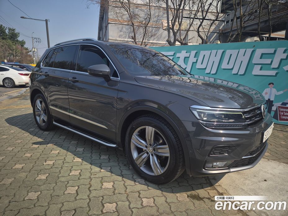 Volkswagen Tiguan 2nd Gen фото 3