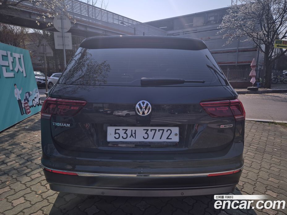 Volkswagen Tiguan 2nd Gen фото 5