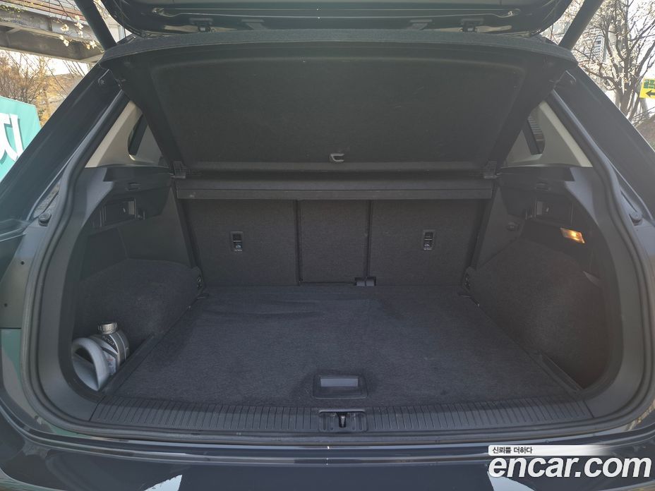 Volkswagen Tiguan 2nd Gen фото 8