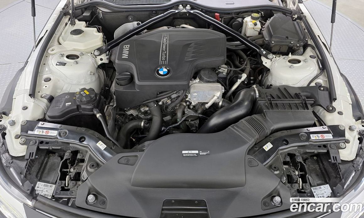 BMW Z4 (E89) фото 6