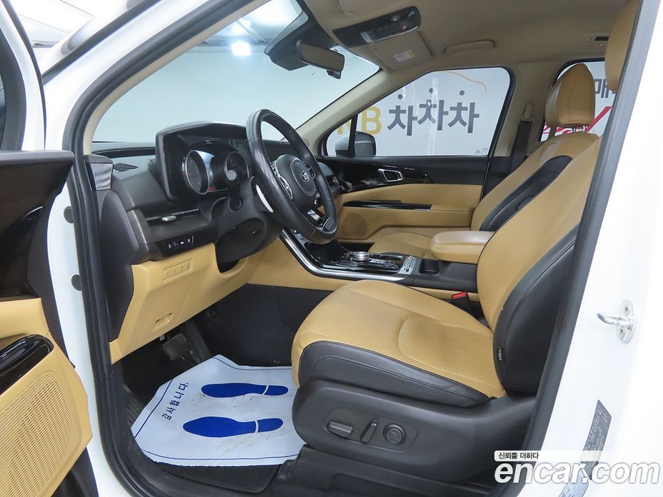 Kia Carnival 4th Gen фото 14