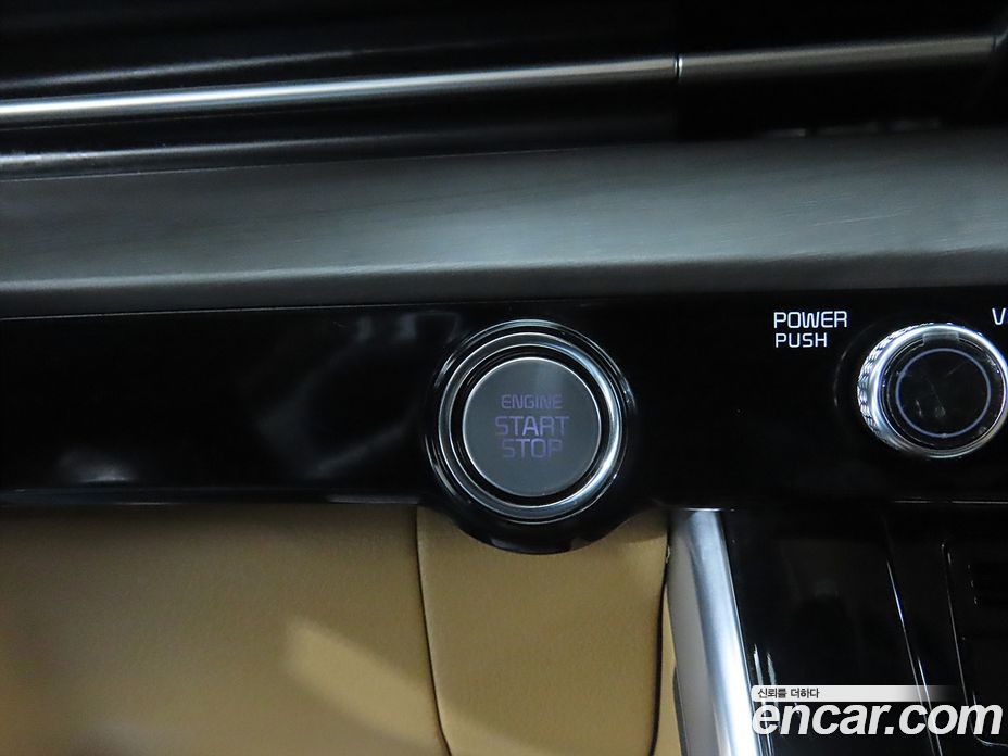 Kia Carnival 4th Gen фото 16