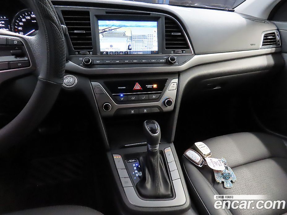 Hyundai Avante (AD) 6th Gen фото 11