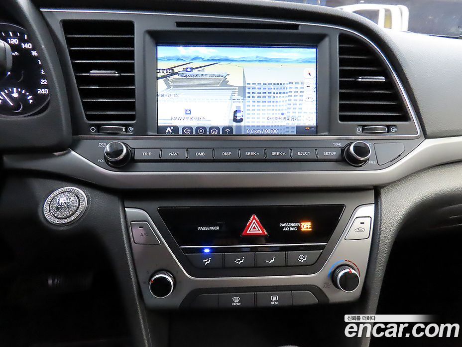 Hyundai Avante (AD) 6th Gen фото 12
