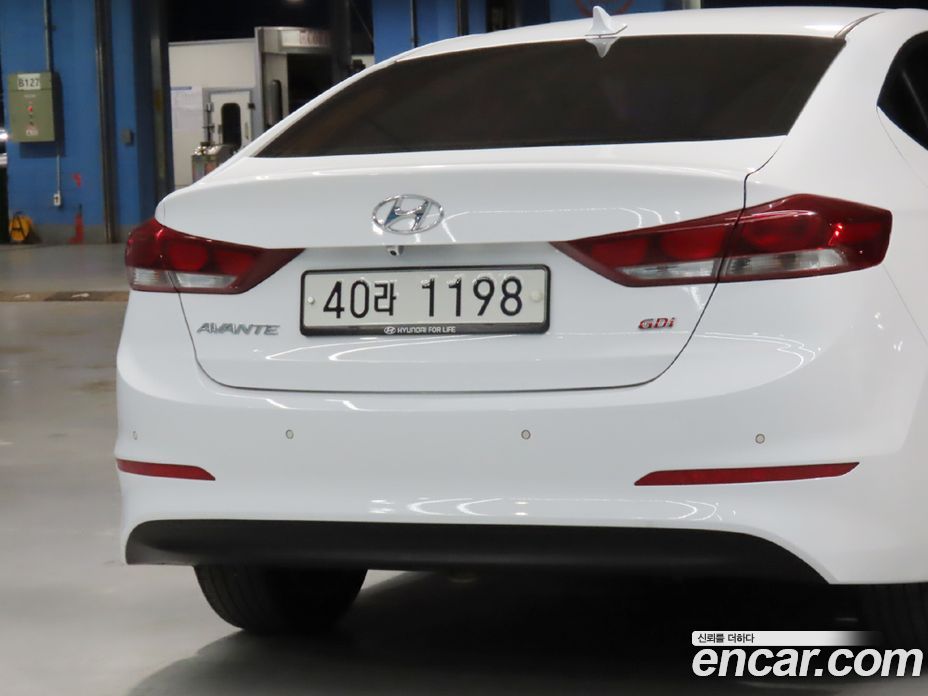 Hyundai Avante (AD) 6th Gen фото 17