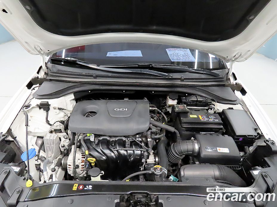 Hyundai Avante (AD) 6th Gen фото 20