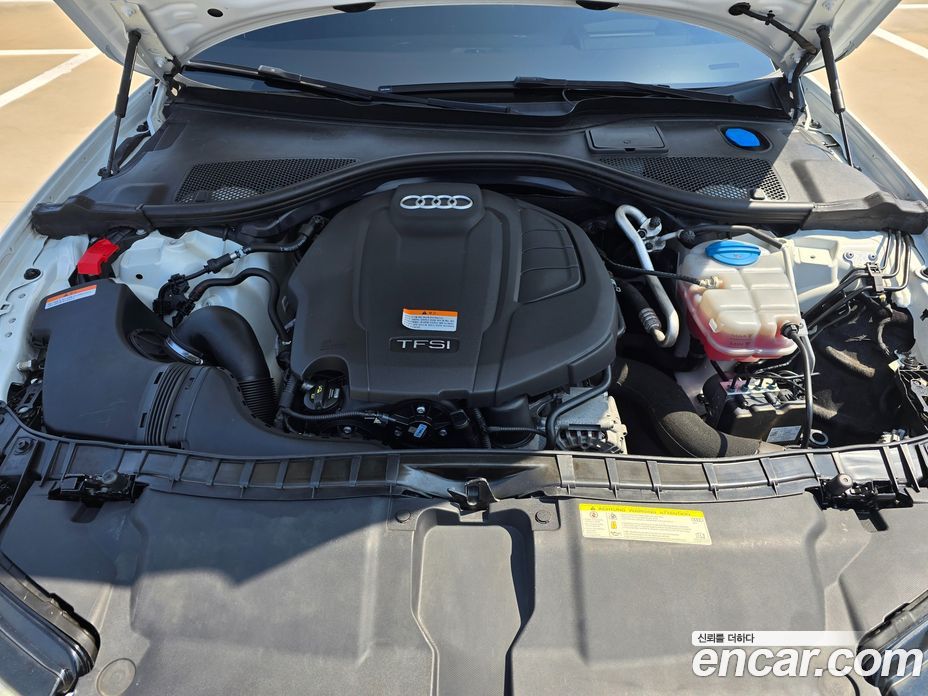 Audi A6 (C7) фото 6