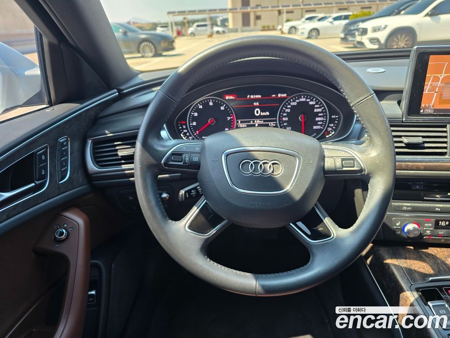 Audi A6 (C7) фото 7