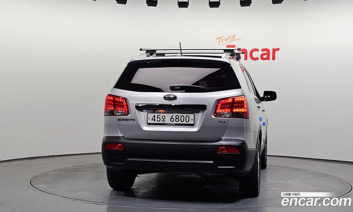 Kia Sorento 2nd Gen фото 4