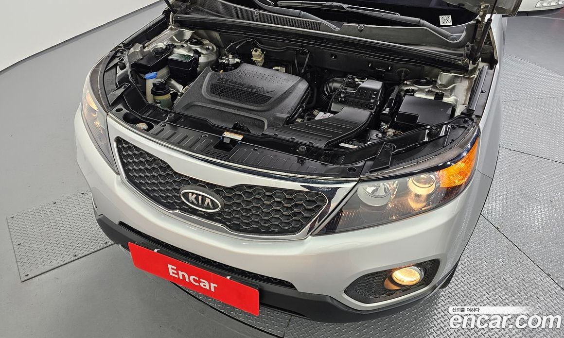 Kia Sorento 2nd Gen фото 6