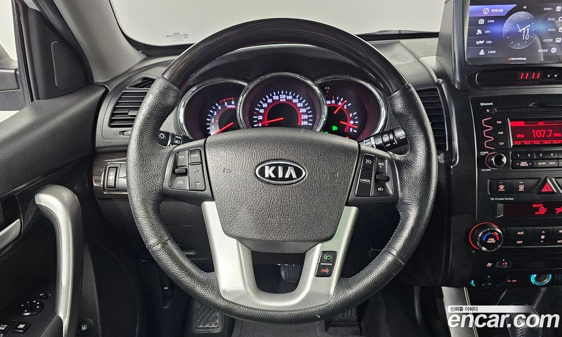 Kia Sorento 2nd Gen фото 14