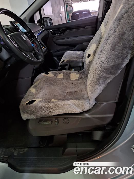 Honda Odyssey фото 10