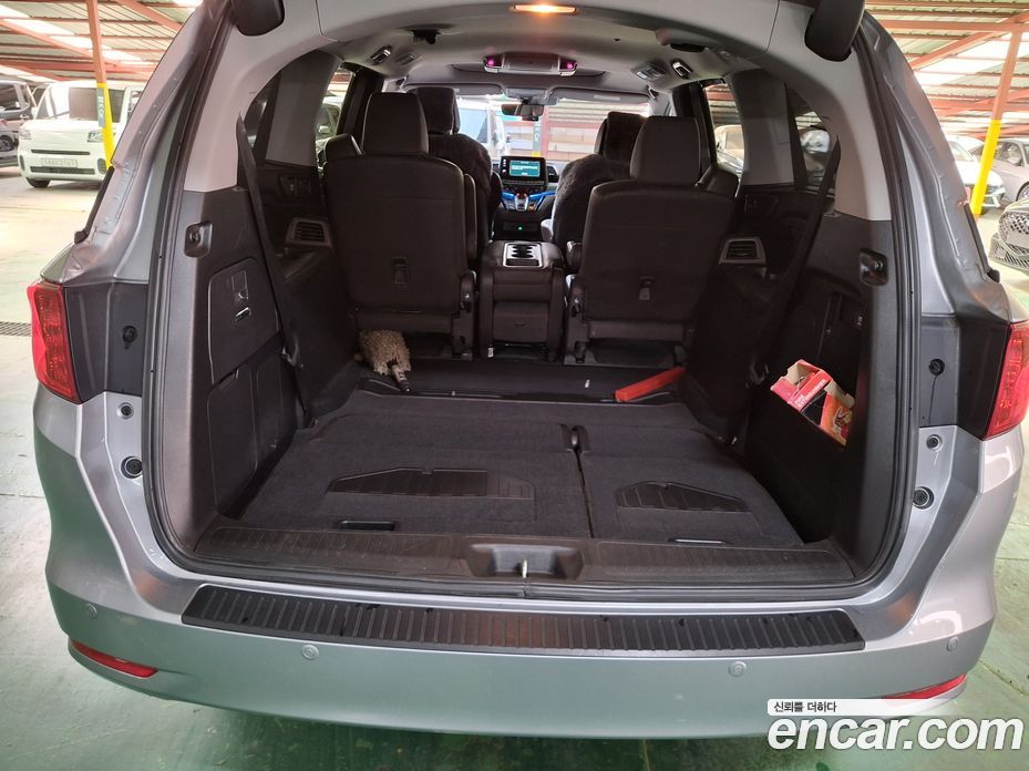 Honda Odyssey фото 14