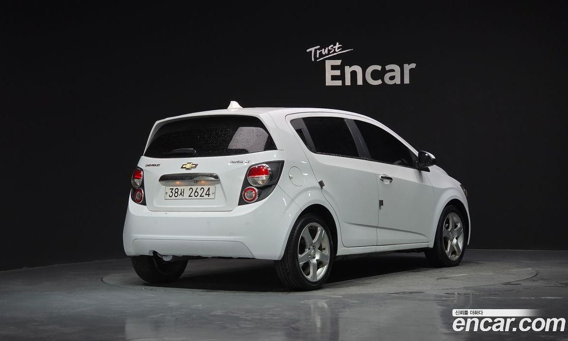 Chevrolet (GM Daewoo) Aveo Hatchback фото 2