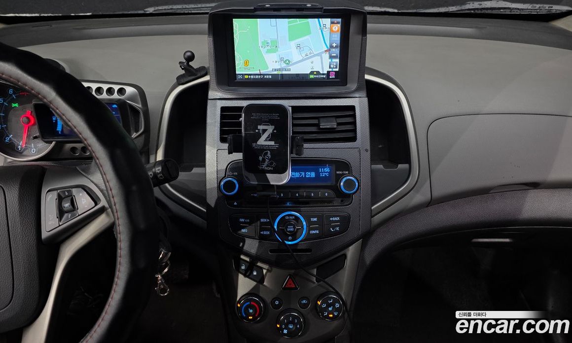 Chevrolet (GM Daewoo) Aveo Hatchback фото 14