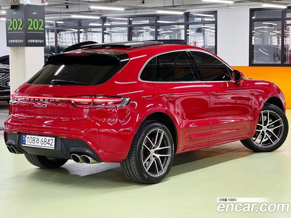 Porsche Macan фото 3