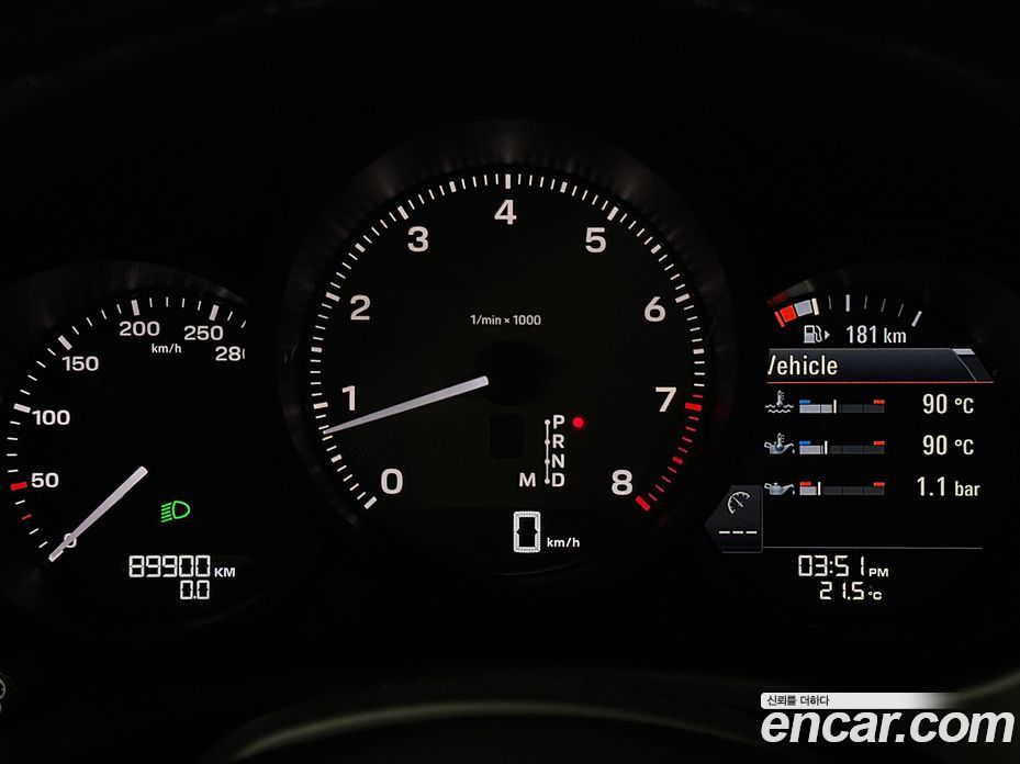 Porsche Macan фото 12