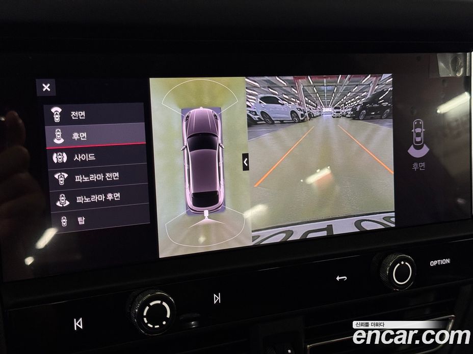 Porsche Macan фото 14
