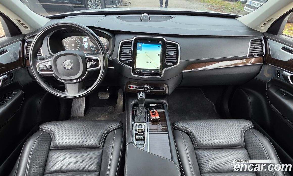 Volvo XC90 2nd Gen фото 7