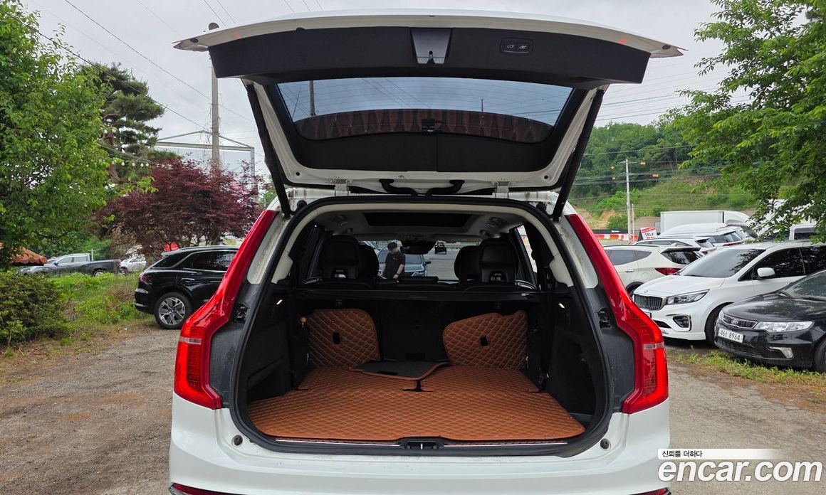 Volvo XC90 2nd Gen фото 20