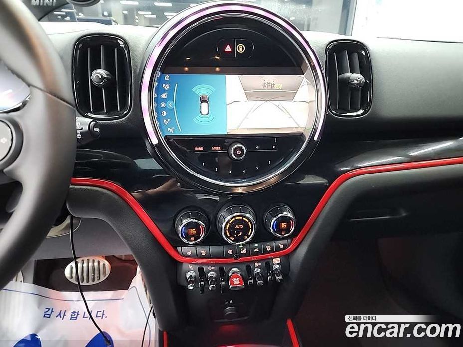 Mini Cooper Countryman S фото 10