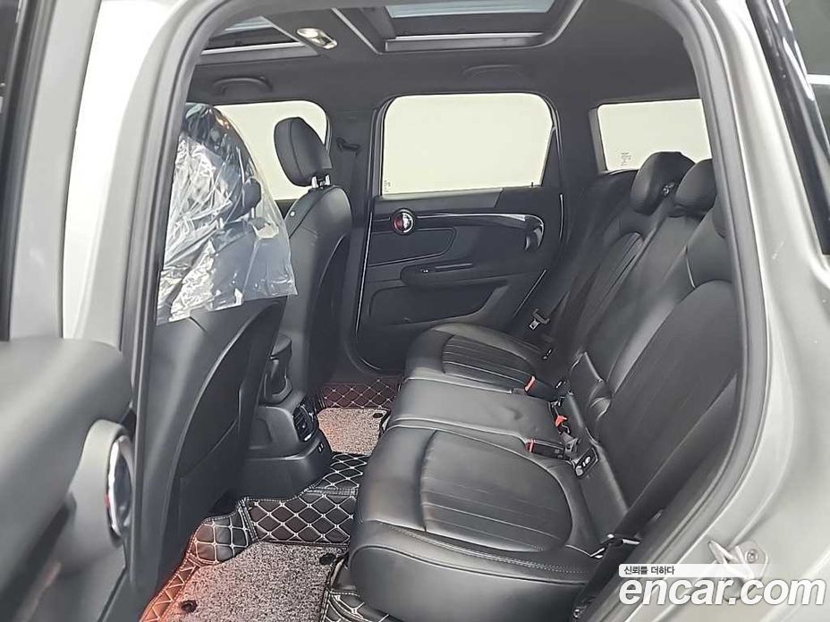Mini Cooper Countryman S фото 12