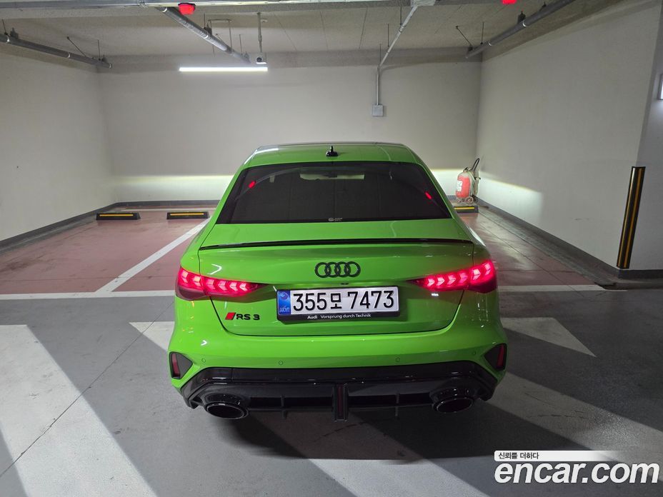 Audi RS3 (8Y) фото 4