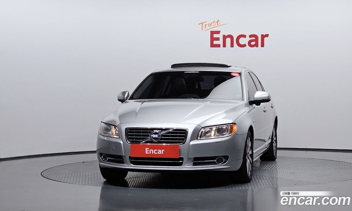 Volvo S80 фото 3