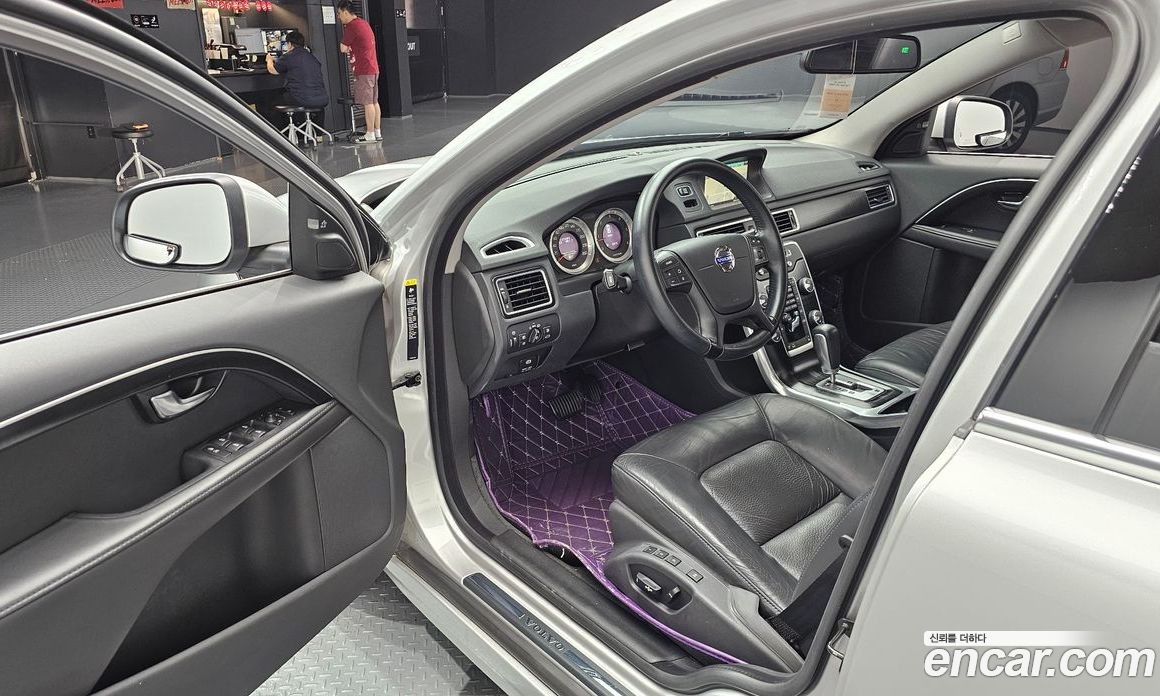 Volvo S80 фото 10