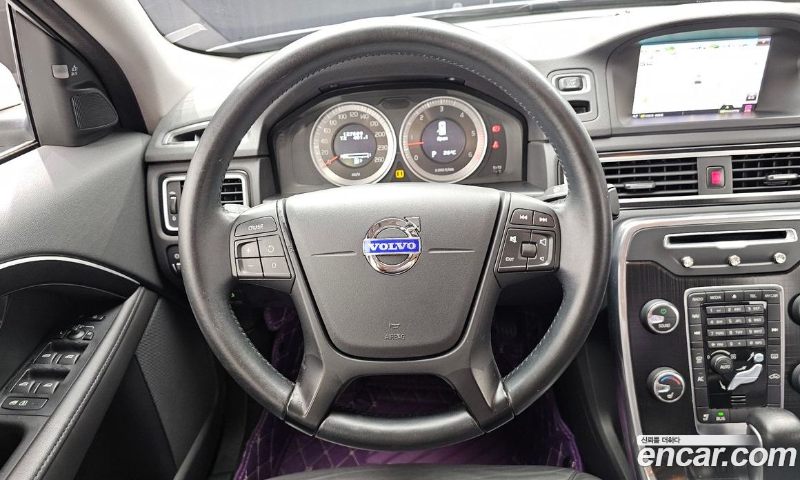 Volvo S80 фото 13