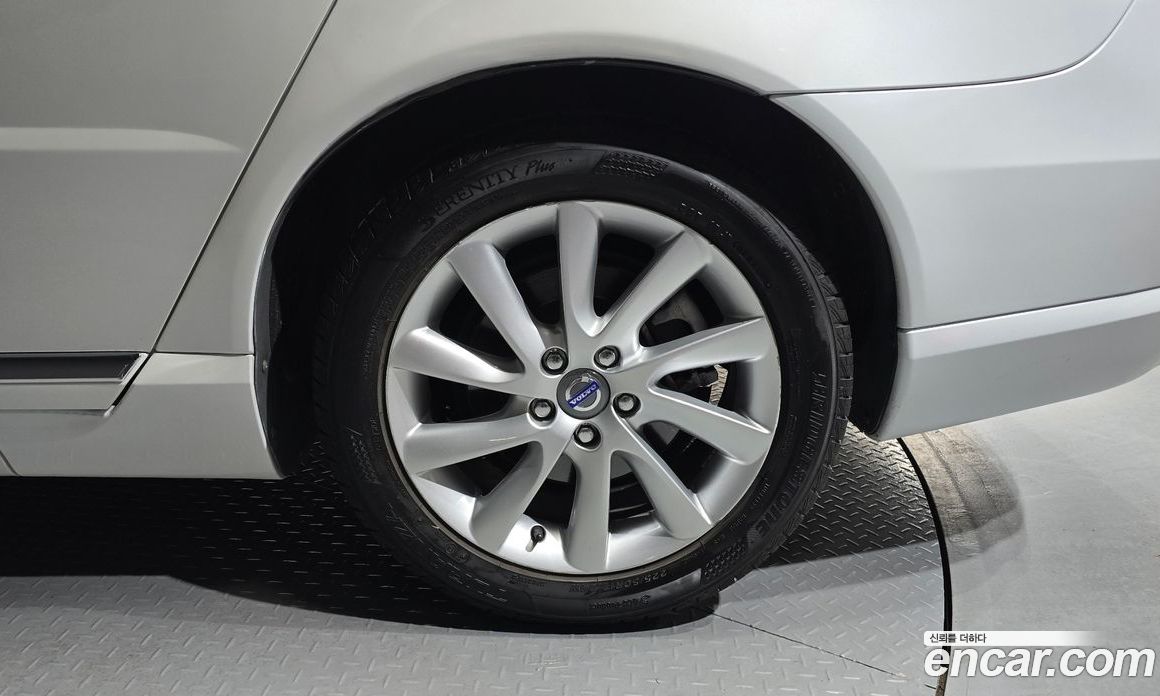 Volvo S80 фото 5