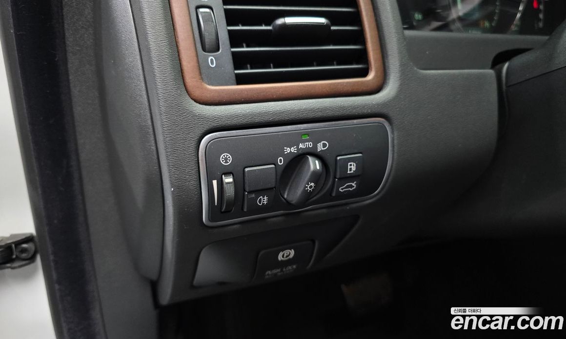 Volvo S80 фото 16