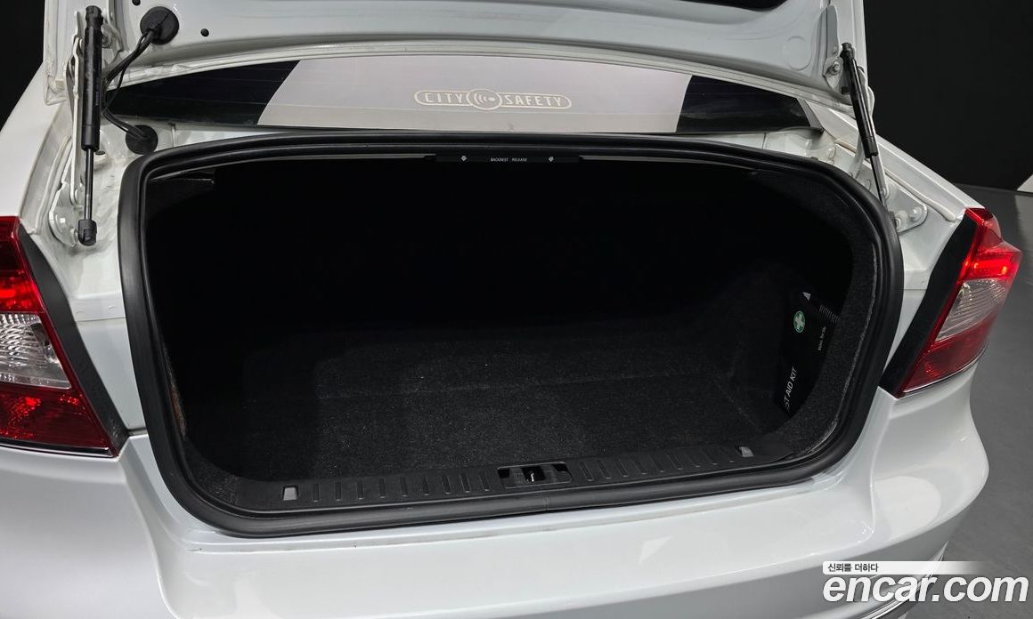 Volvo S80 фото 20