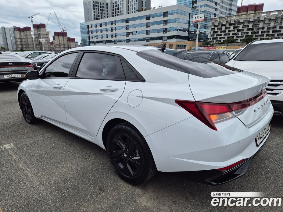 Hyundai Avante (CN7) фото 4
