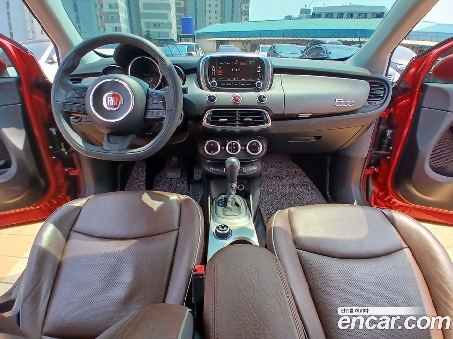 Fiat 500X фото 10