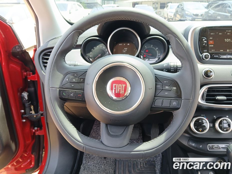 Fiat 500X фото 13