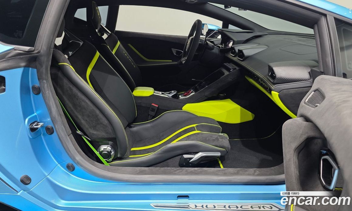Lamborghini Huracan фото 11