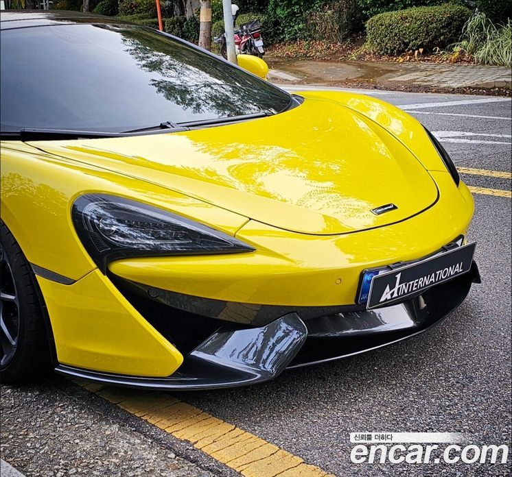 McLaren 570S фото 5