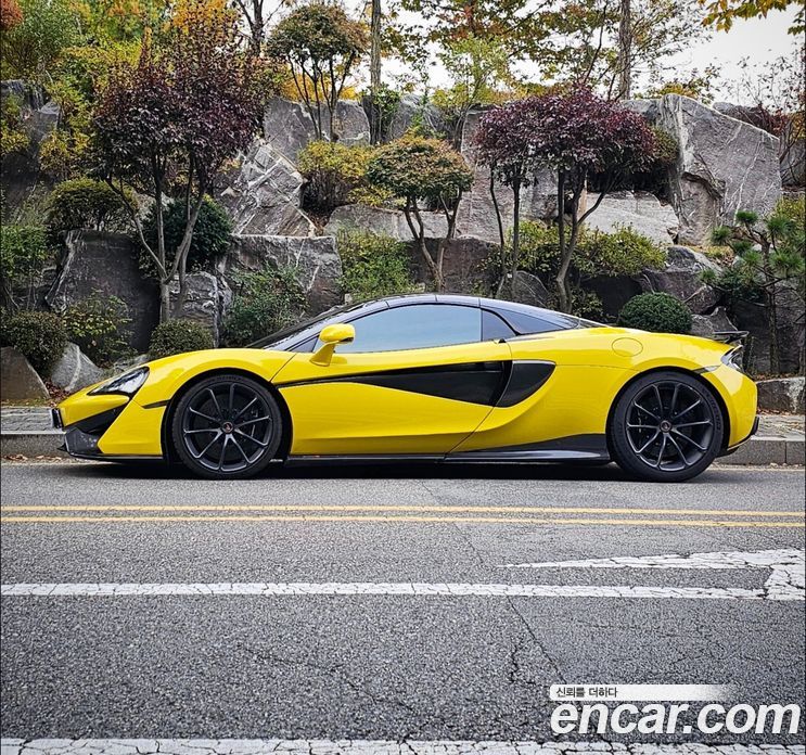 McLaren 570S фото 6