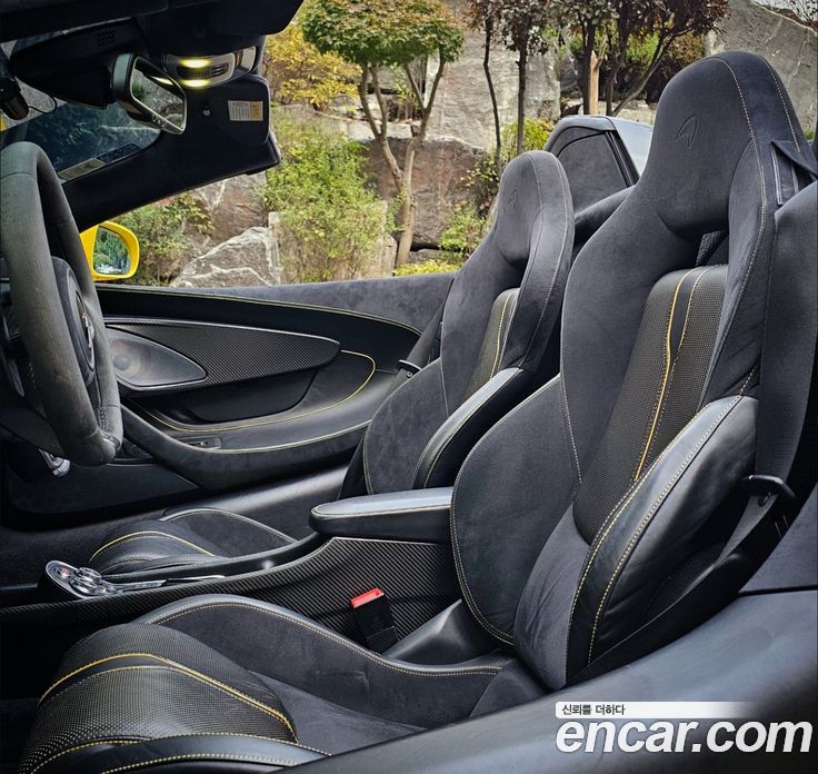 McLaren 570S фото 13