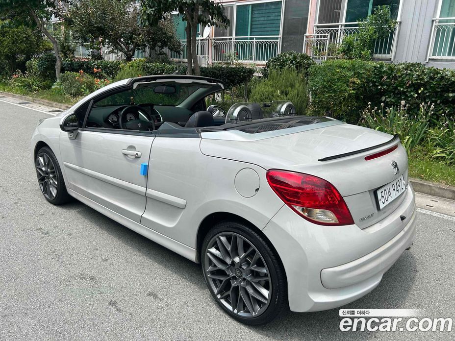 Peugeot 207CC фото 4