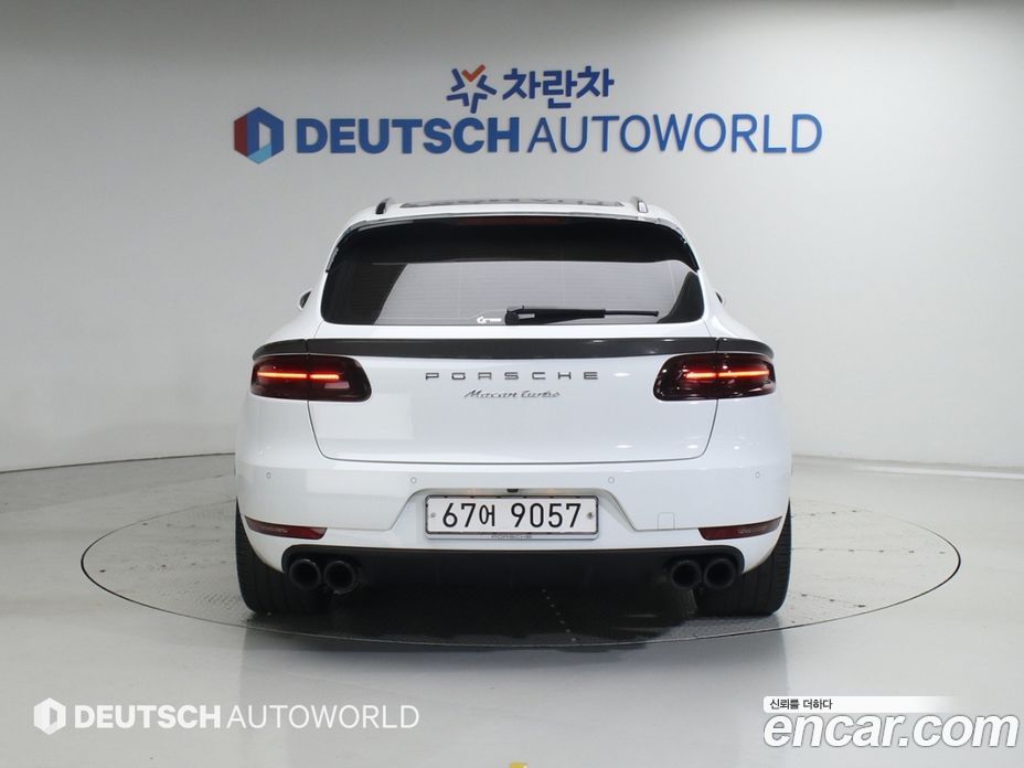Porsche Macan фото 4